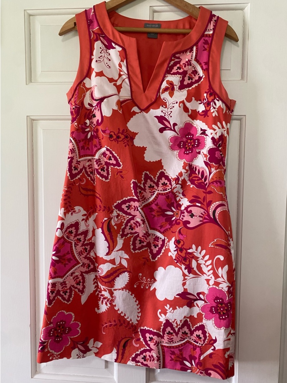 Ann Taylor Coral Orange Floral Shift Dress with Pink and White Accents